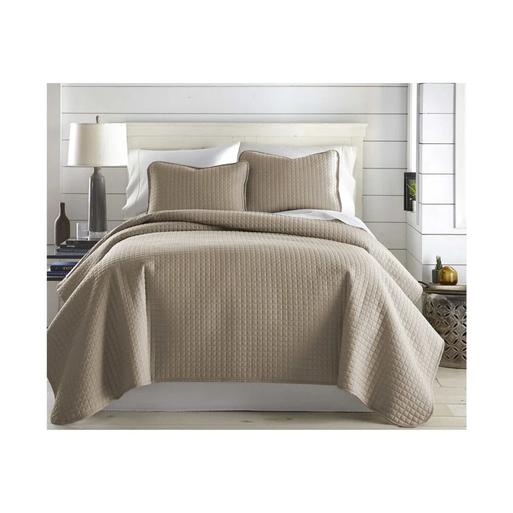 SouthShore Fine Linens Quilt Set Full/Queen Taupe Geometric Oversized 3-Pc BED84